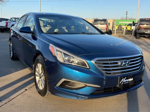 Used 2017 Hyundai Sonata SE image 5