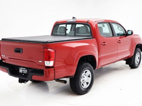 Used 2017 Toyota Tacoma SR w/ Tow Package image 9