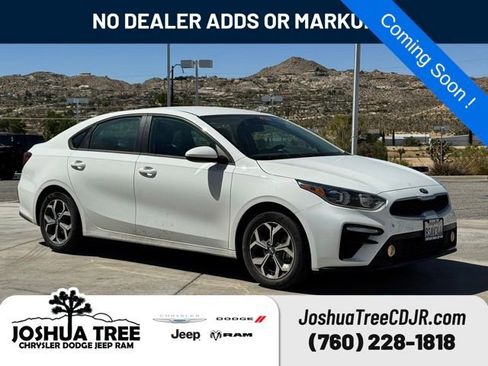 Used 2020 Kia Forte LXS FWD image 1