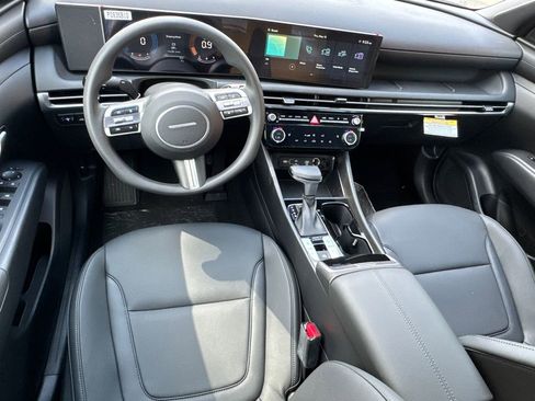 New 2025 Hyundai Santa Cruz SEL image 12