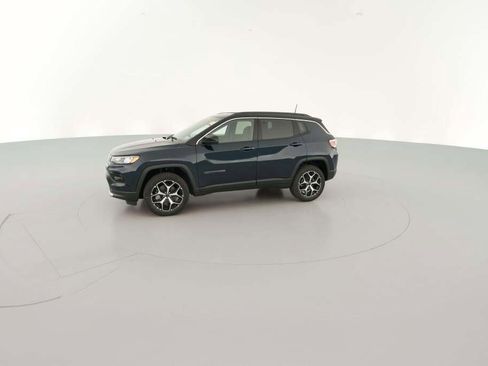 New 2026 Jeep Compass Limited image 5