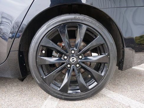 Used 2019 Nissan Maxima SR w/ Premium Package image 35