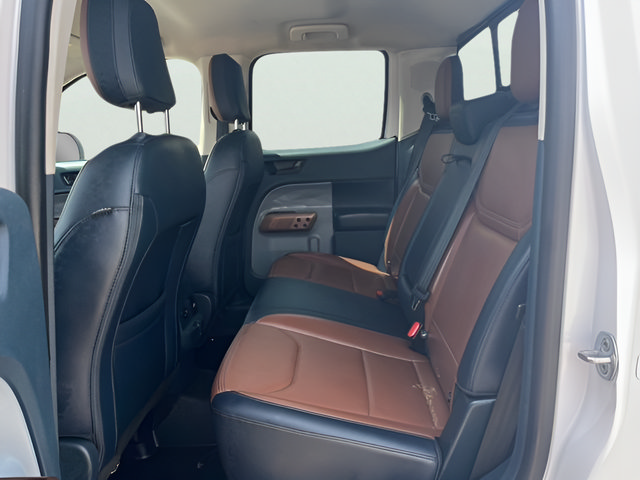 Used 2022 Ford Maverick Lariat w/ Lariat Luxury Package FWD image 31