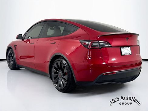 Used 2022 Tesla Model Y Performance AWD/4WD image 5