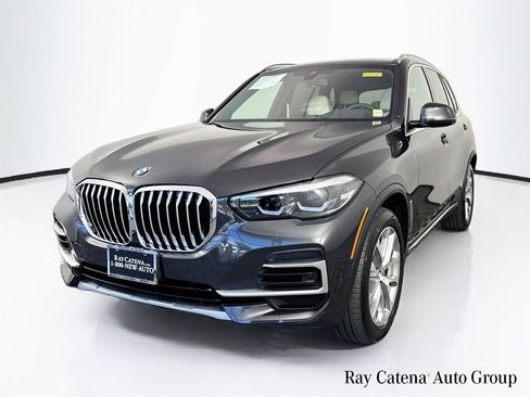 Used 2023 BMW X5 xDrive40i w/ Luxury Seating Package AWD/4WD image 3