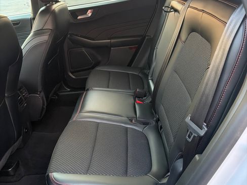 Used 2025 Ford Escape ST-Line Select image 15