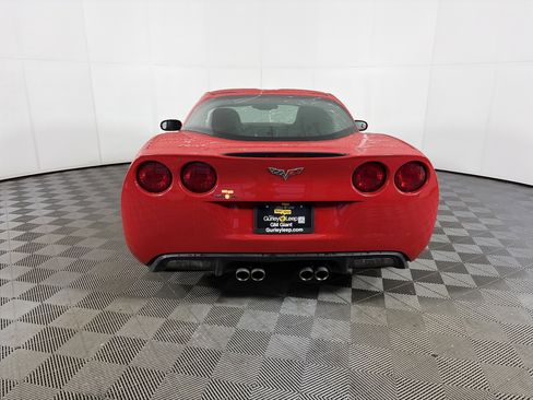 Used 2007 Chevrolet Corvette Coupe w/ Preferred Equipment Group image 5