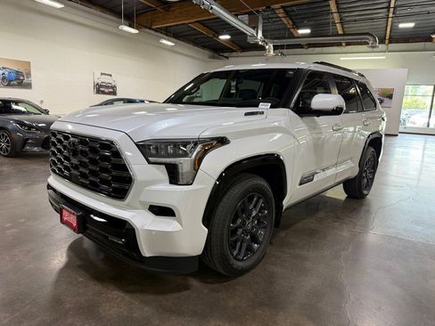 New 2026 Toyota Sequoia Platinum AWD/4WD image 4