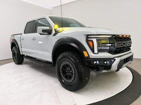 Used 2024 Ford F150 Raptor AWD/4WD image 14