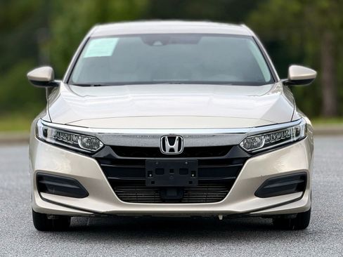 Used 2018 Honda Accord LX image 3