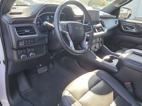 Used 2023 Chevrolet Tahoe Z71 image 17