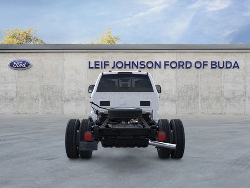 New 2025 Ford F450 XL w/ XL Chrome Package image 5
