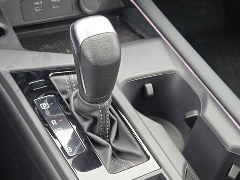 New 2026 Nissan Sentra SV w/ SV Convenience Package FWD image 27