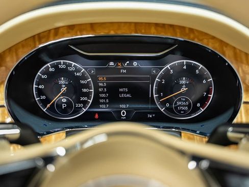 Used 2020 Bentley Continental GT image 44