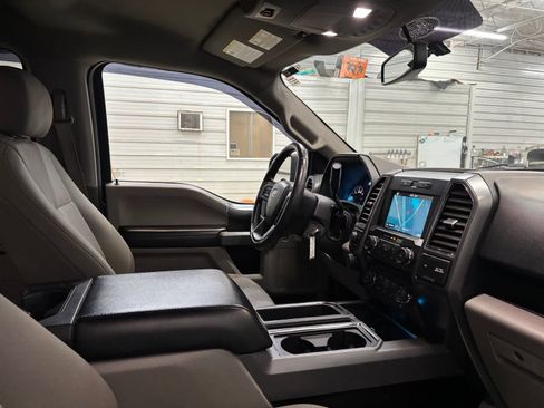 Used 2018 Ford F150 XLT w/ Equipment Group 302A Luxury AWD/4WD image 27