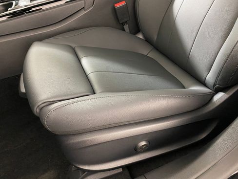 Certified 2026 Mercedes-Benz CLA 250 4MATIC image 12