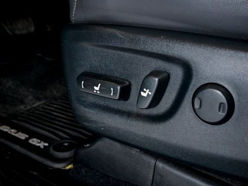 Used 2016 Lexus GX 460 image 54