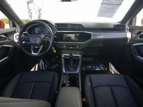 Used 2022 Audi Q3 2.0T Premium Plus image 42