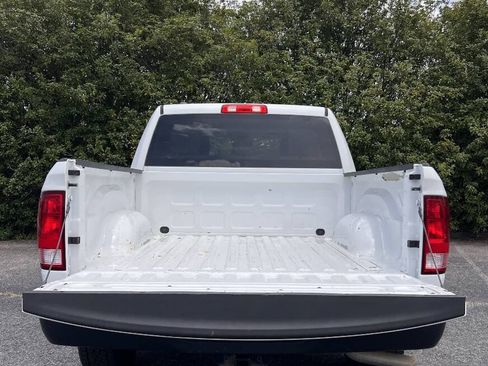 Used 2018 RAM 1500 Tradesman w/ Popular Equipment Group RWD image 7