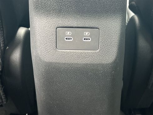 New 2025 Nissan Kicks SR w/ SR Premium Package FWD image 23