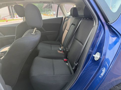 Used 2013 MAZDA MAZDA3 i Touring FWD image 11