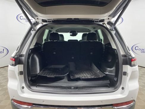 Used 2023 Jeep Grand Cherokee Limited AWD/4WD image 26