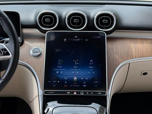 Certified 2022 Mercedes-Benz C 300 Sedan image 5