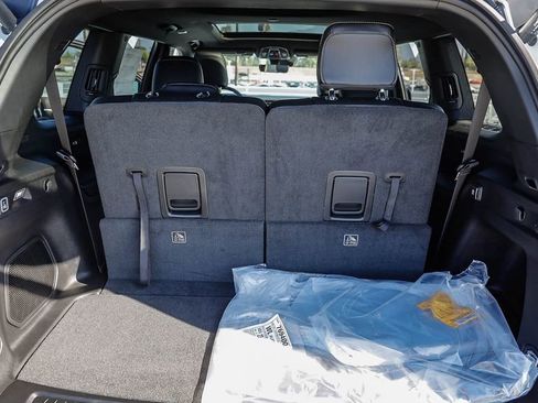 New 2026 Jeep Grand Cherokee L Limited image 31