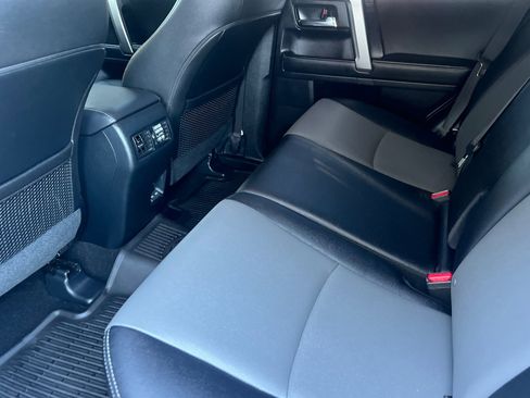 Certified 2023 Toyota 4Runner SR5 Premium image 9