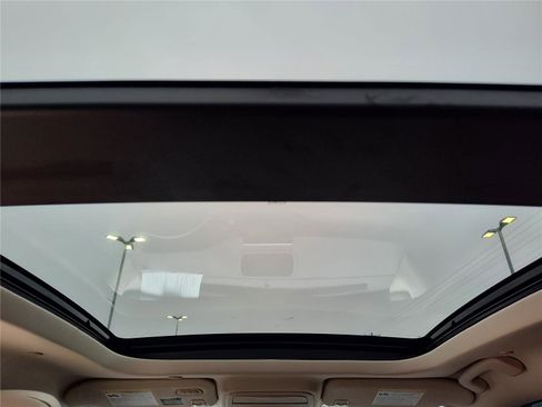 Used 2022 Lincoln Corsair Reserve image 22