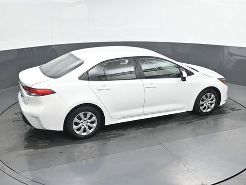 Used 2023 Toyota Corolla LE image 36