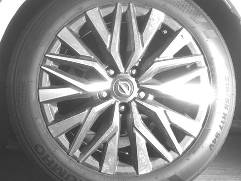 Used 2025 Nissan Altima 2.5 SV image 14