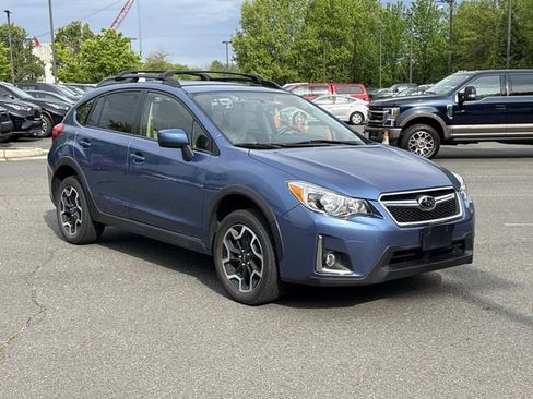 Used 2016 Subaru Crosstrek 2.0i Premium image 1