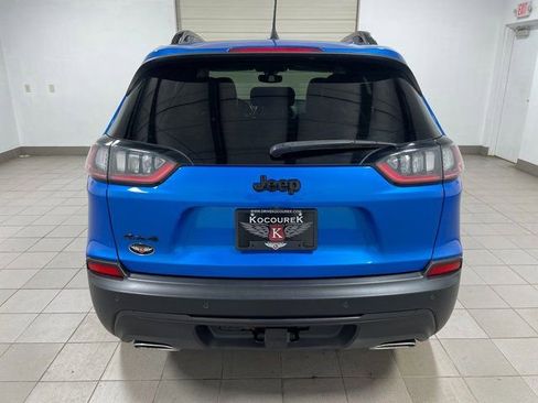 Used 2021 Jeep Cherokee Latitude Lux w/ Sun & Sound Group AWD/4WD image 5