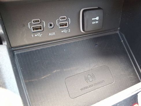 Certified 2025 Jeep Grand Cherokee Altitude AWD/4WD image 25