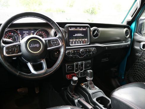 Used 2019 Jeep Wrangler Unlimited Rubicon image 14