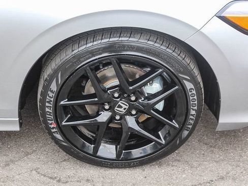 Used 2025 Honda Civic Sport Touring image 12