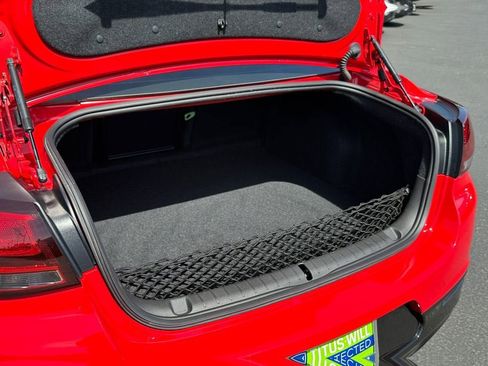 Used 2017 Chevrolet SS RWD image 23