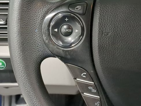 Used 2015 Honda Accord EX image 31