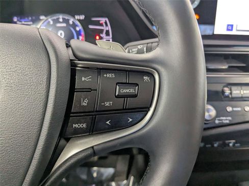 Used 2025 Lexus ES 350 ES 350 w/ Premium Package image 14