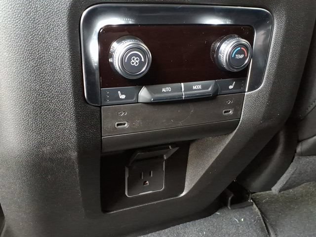 New 2026 GMC Yukon Elevation AWD/4WD image 17