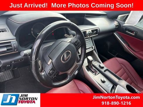 Used 2020 Lexus IS 300 F Sport w/ F Sport Package RWD image 11