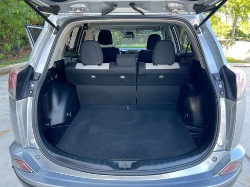 Used 2018 Toyota RAV4 XLE w/ Plus Extra Value Package image 21