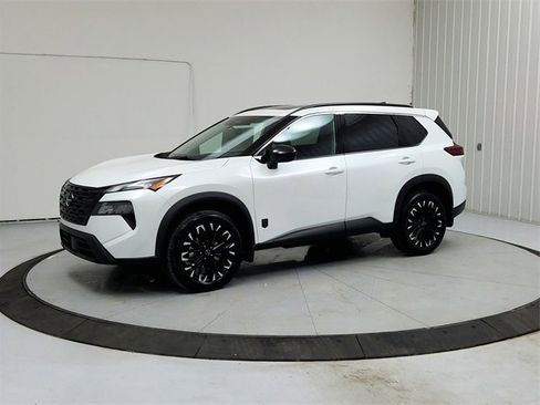 New 2026 Nissan Rogue SV image 3