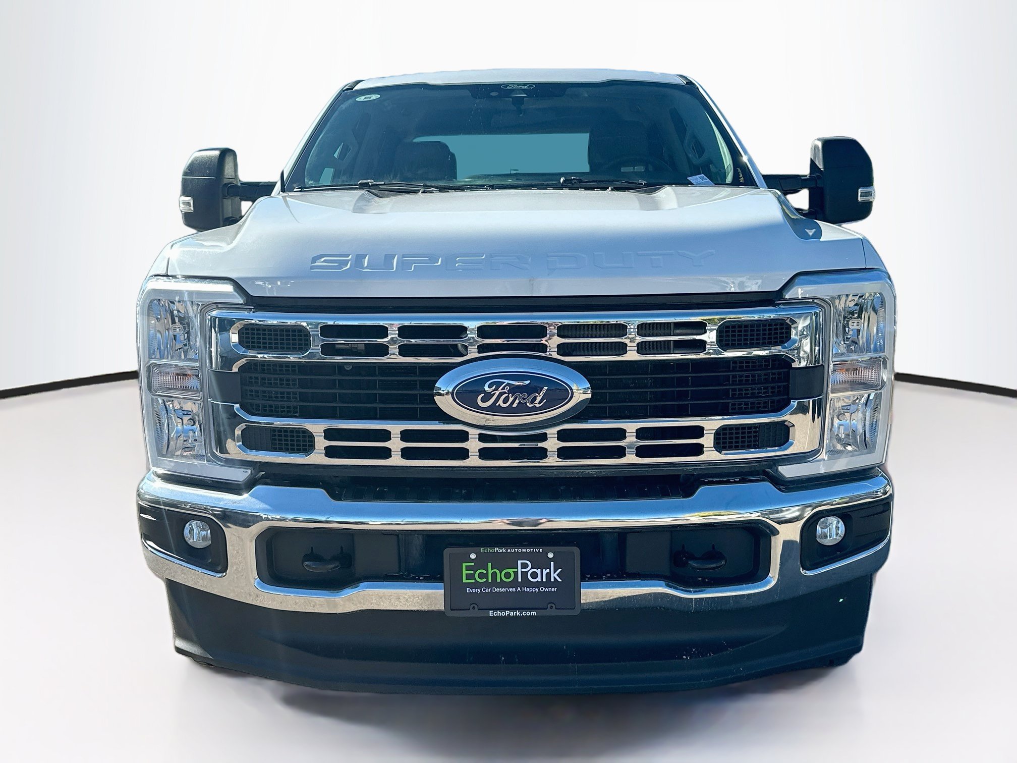 Used 2025 Ford F250 XLT AWD/4WD image 2