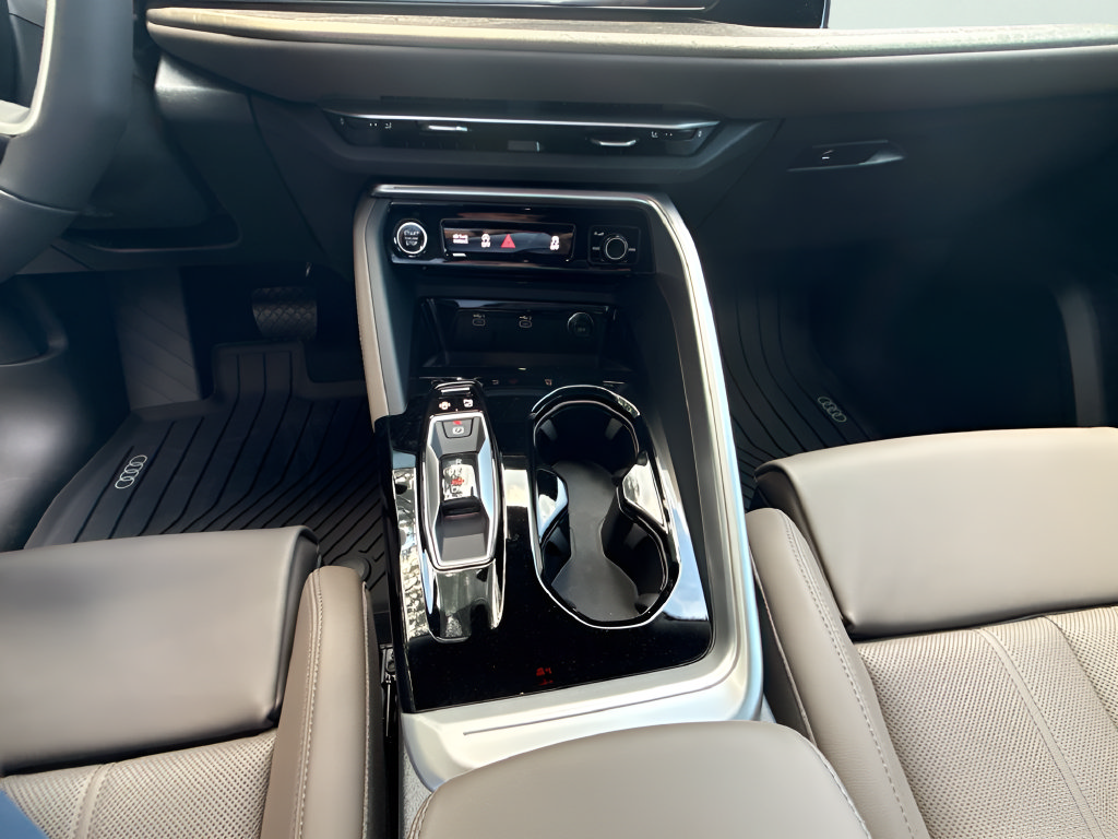 New 2026 Audi Q5 Premium Plus AWD/4WD image 19