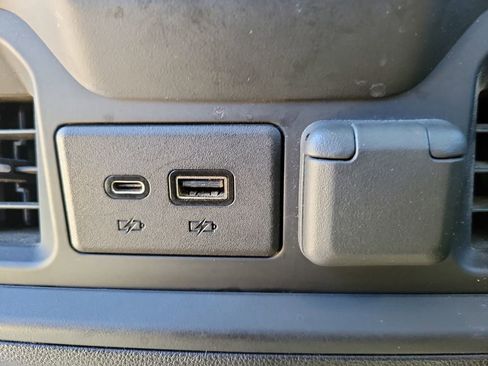 Certified 2021 Chevrolet Silverado 1500 RST w/ All Star Edition Plus AWD/4WD image 14