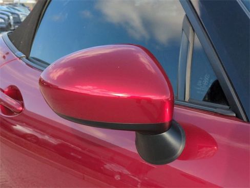 Used 2024 MAZDA MX-5 Miata Grand Touring image 12