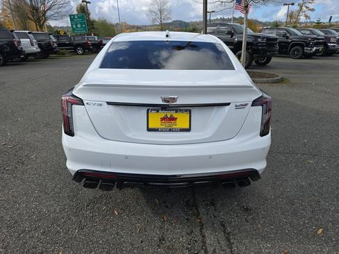 Certified 2024 Cadillac CT5 V Blackwing w/ Parking Package image 5