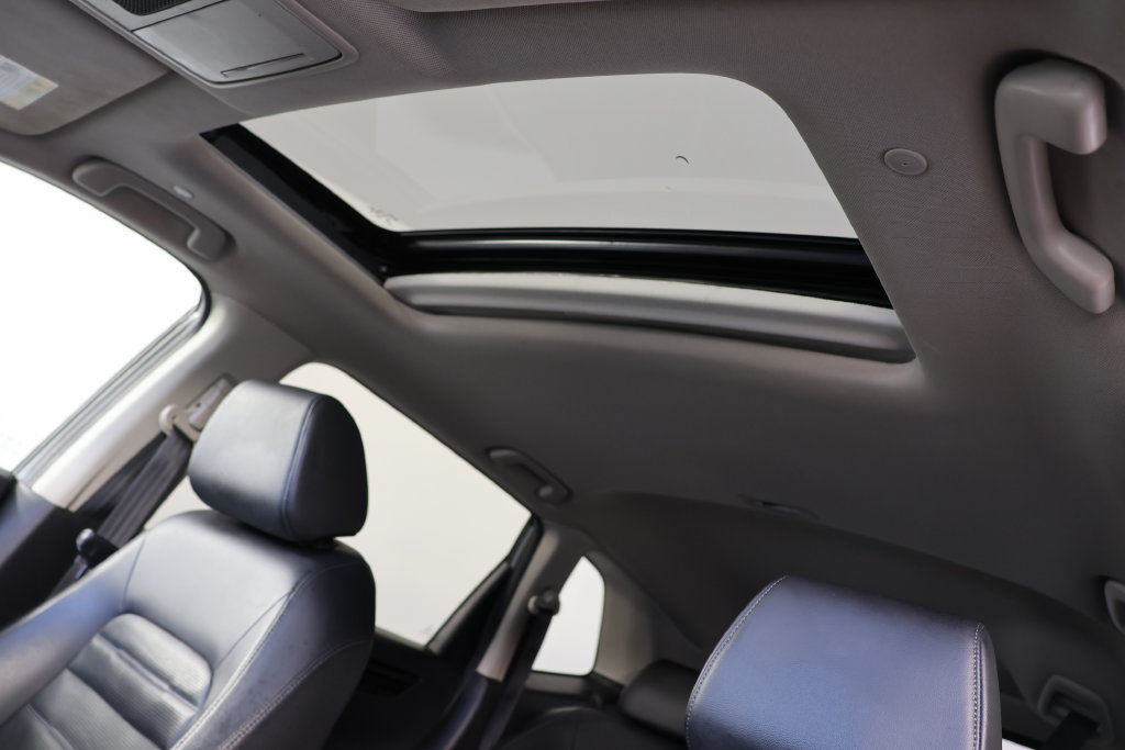 Used 2024 Honda CR-V EX-L image 19
